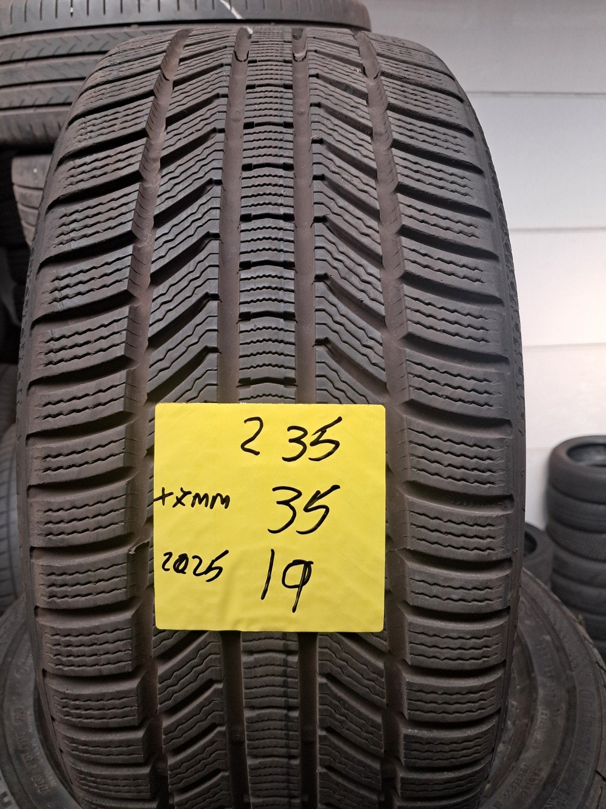 2353519 235/35/19 235/35r19 Démo hivernale de la Continental, Enlèvement, BMW