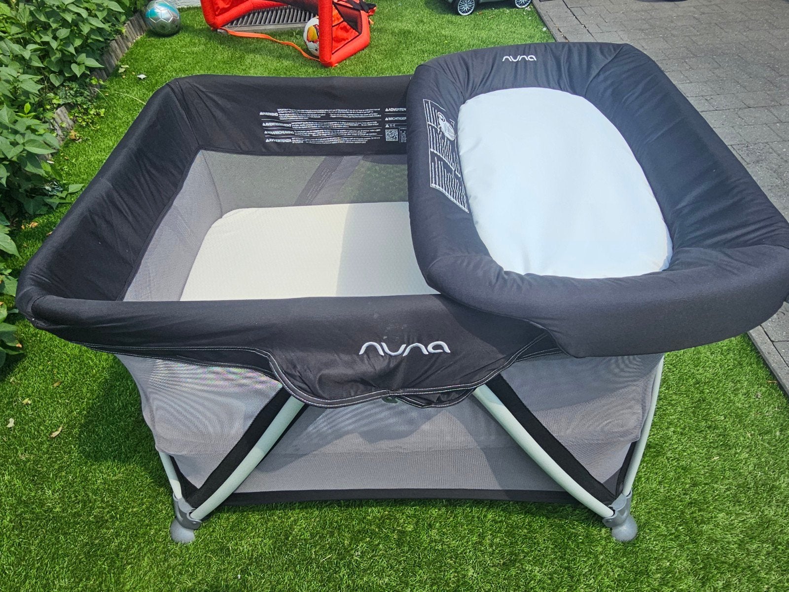 Nuna Sena reisbed met verschoonkussen zwart en extra matras, Ophalen of Verzenden, Matras