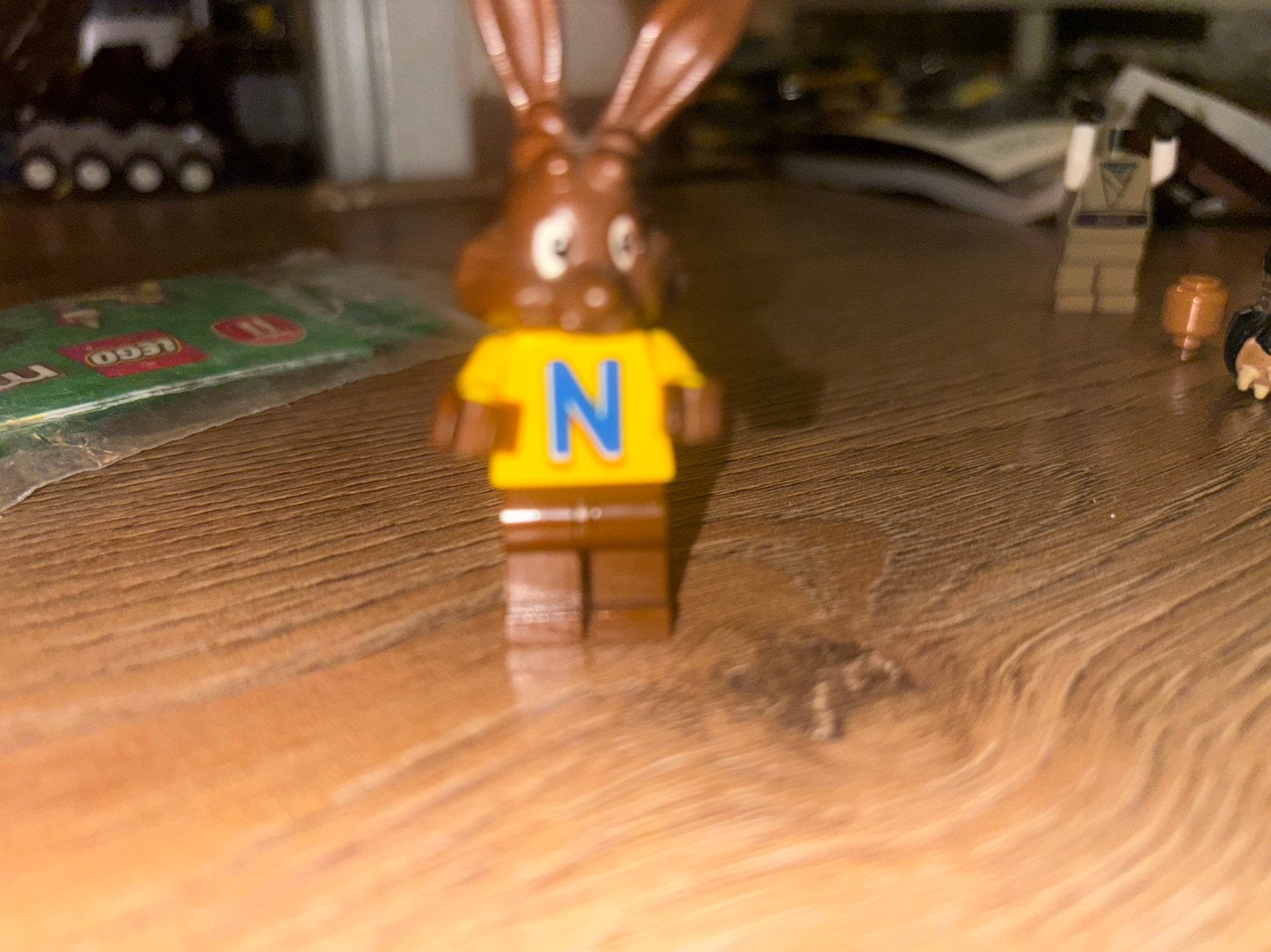 LEGO Quicky the Nesquik konijn Minifiguur Nesquick Rabbit, Kinderen en Baby's, Overige thema's, Lego, Ophalen of Verzenden, Zo goed als nieuw