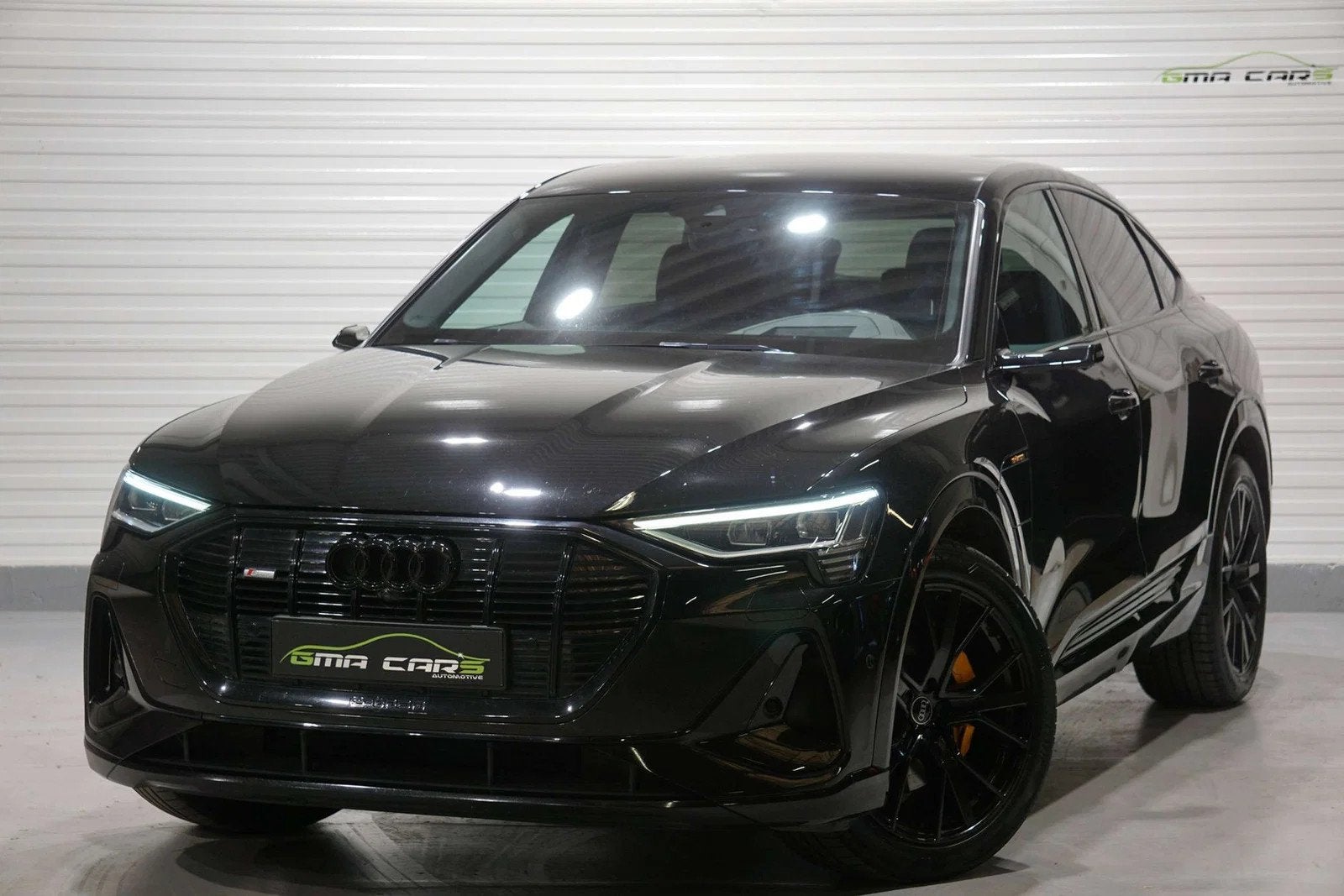 Audi e-tron E-Tron 95 kWh 55 Sportback Quattro S line-Nav-Le, Autos, Audi, Cuir, Achat, 408 ch, Entreprise
