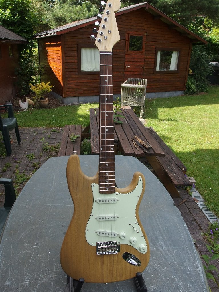Stratocaster BMI 1,2,3 custom, Ophalen, Nieuw, Solid body, Overige merken