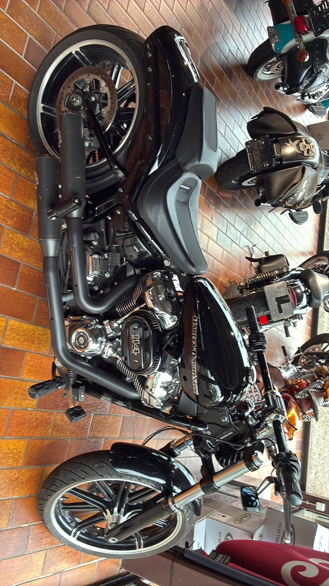 Harley Braekout, 2 cilinders, Occasion, Chopper, Particulier