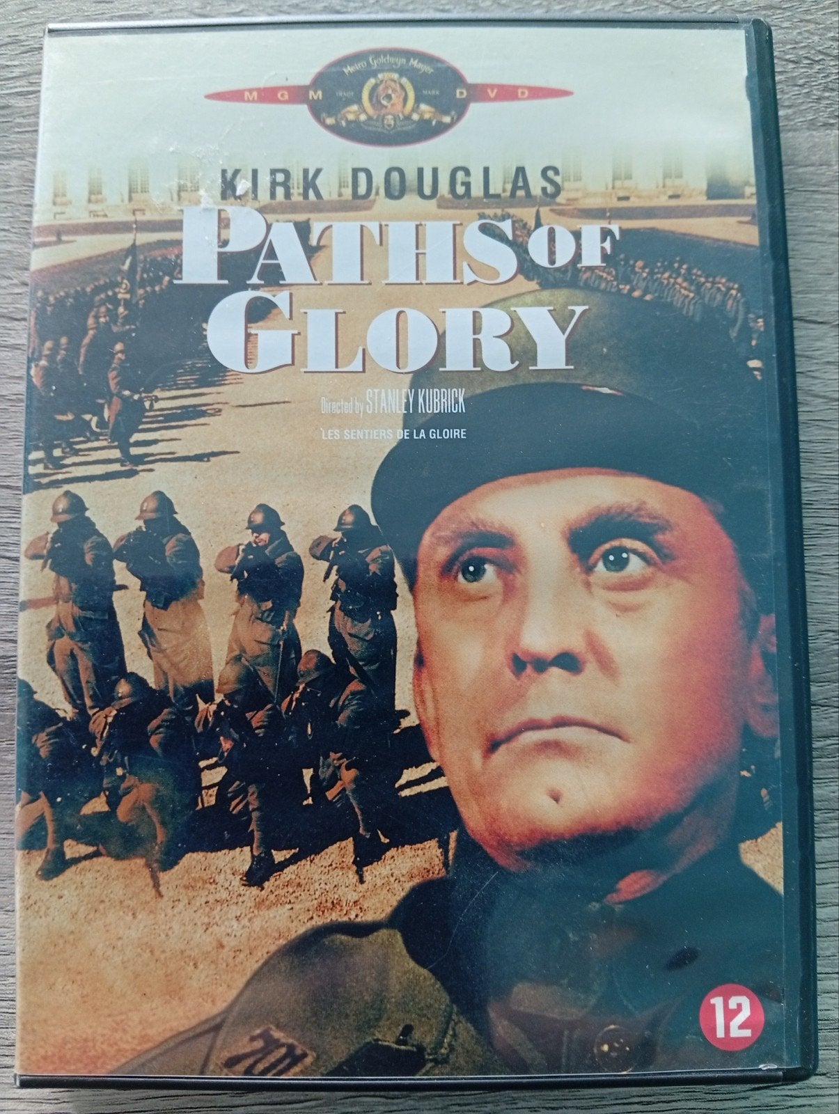 Paths of Glory oorlog dvd Kirk Douglas, Cd's en Dvd's, Dvd's | Klassiekers, Zo goed als nieuw, Oorlog, 1940 tot 1960, Bonusmateriaal