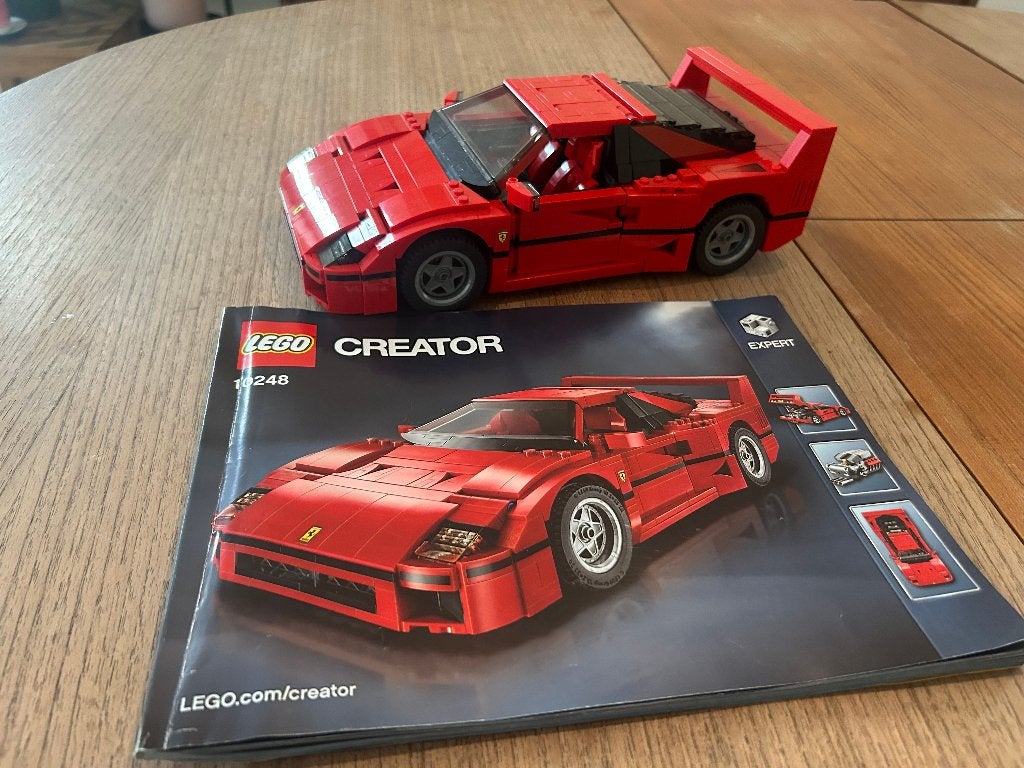 LEGO Creator Expert Ferrari F40 (10248) met instructieboekje, Enfants & Bébés, Enlèvement ou Envoi, Lego, Ensemble complet, Utilisé