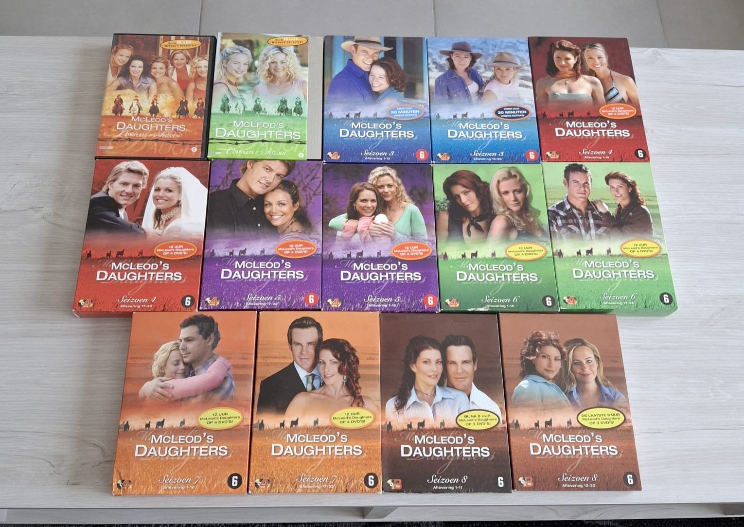 mc clouds daughters de complete serie, Ophalen of Verzenden, Complete serie
