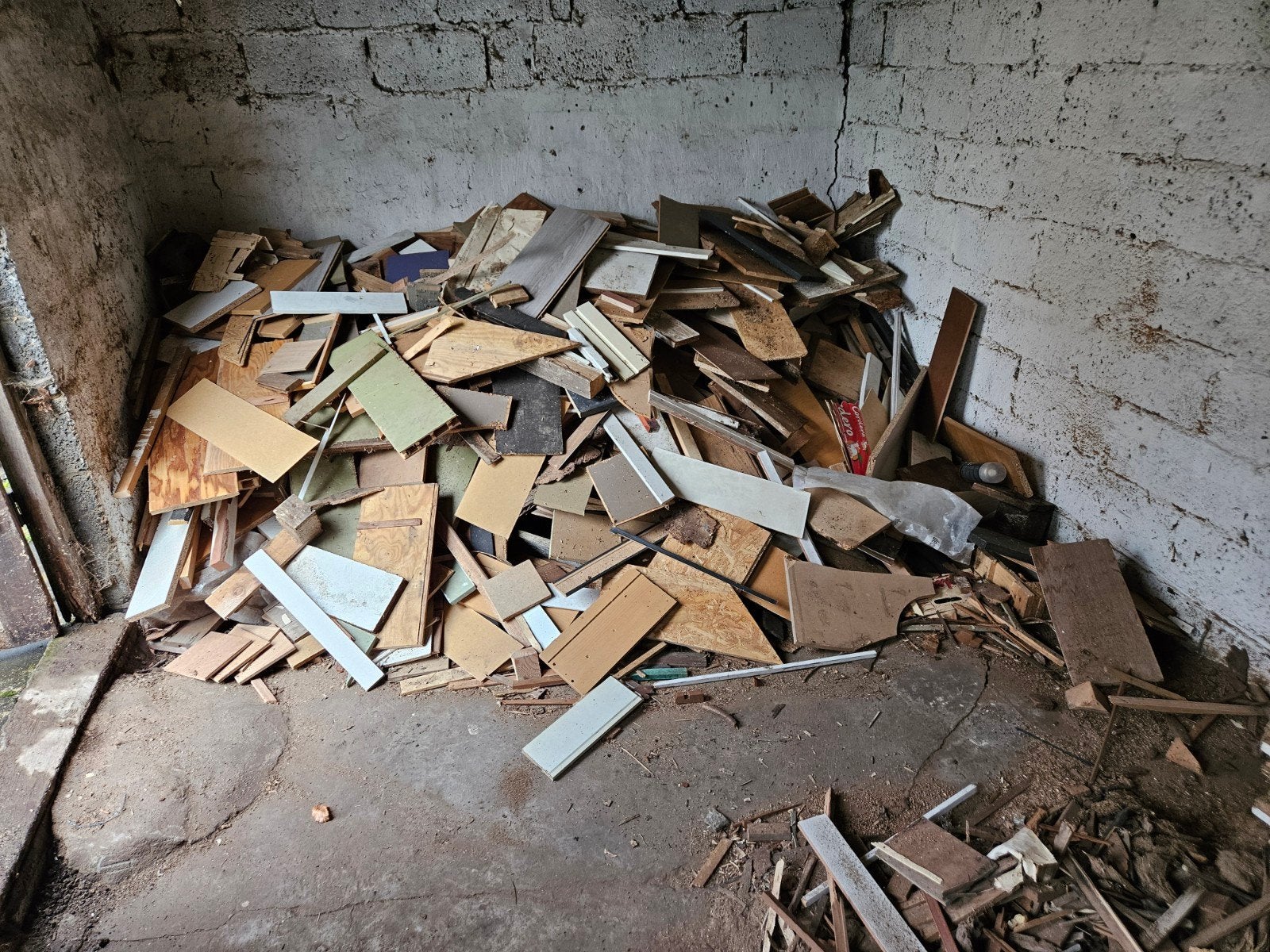 Gratis hout- en plaatmateriaal – af te halen, Tuin en Terras, Minder dan 3 m³, Ophalen, Overige houtsoorten