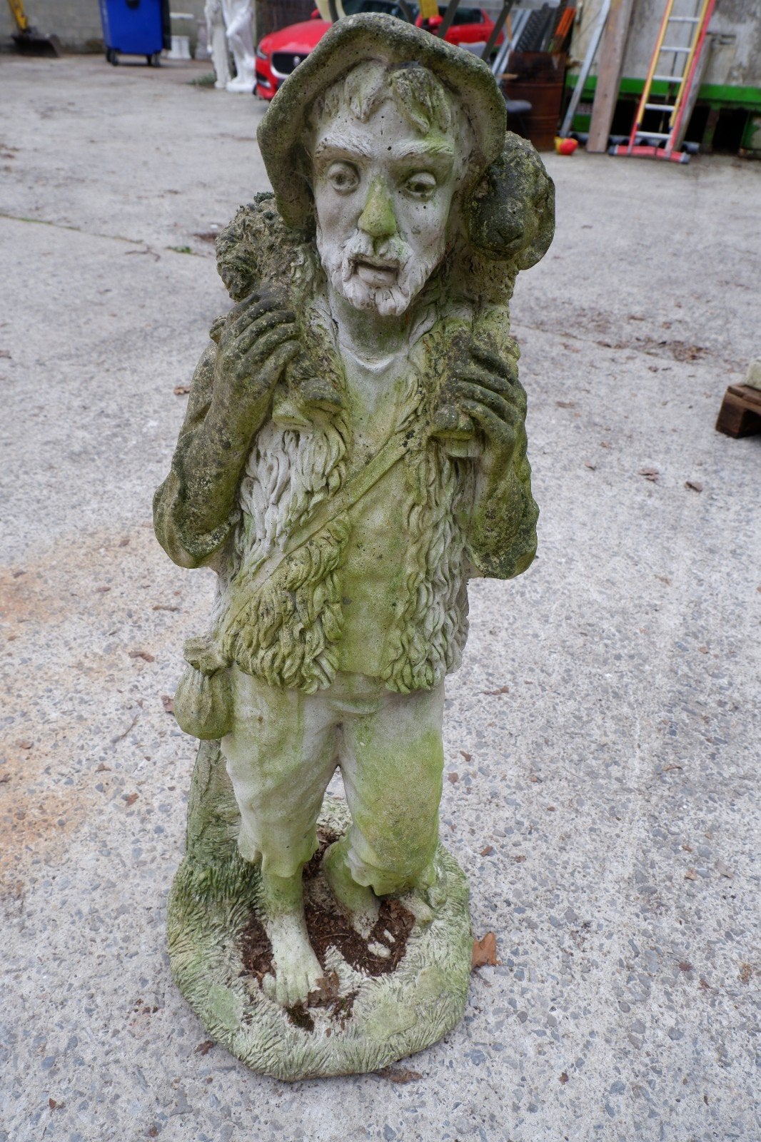 Statue en béton, Enlèvement