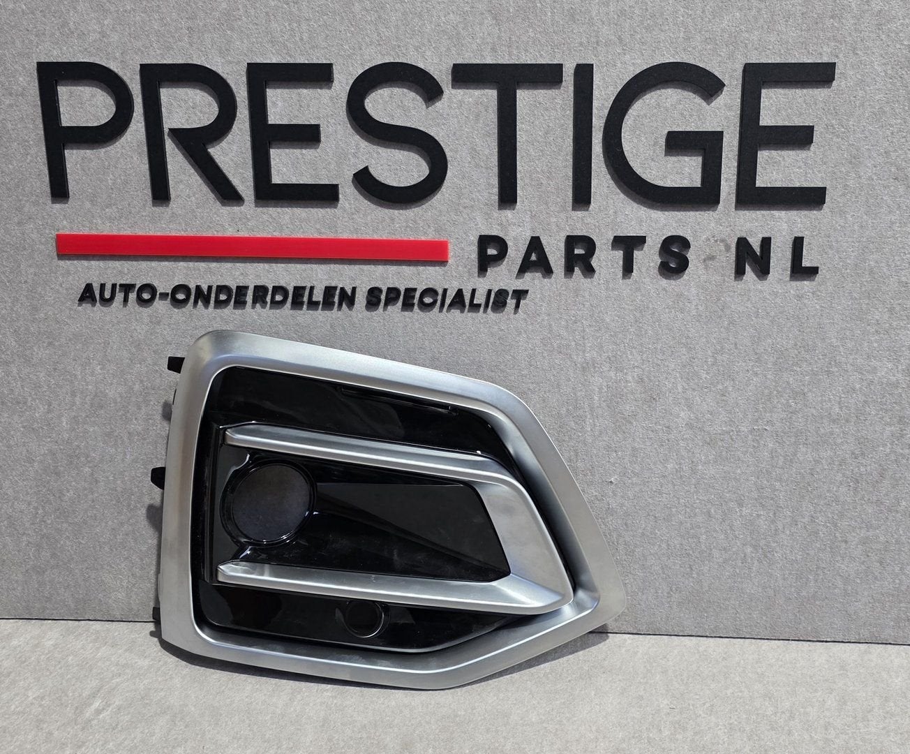 Voorbumper Rooster Rechts AUDI Q5 80A FACELIFT S-LINE 80A807, Auto-onderdelen, -, Voor, -, Nieuw