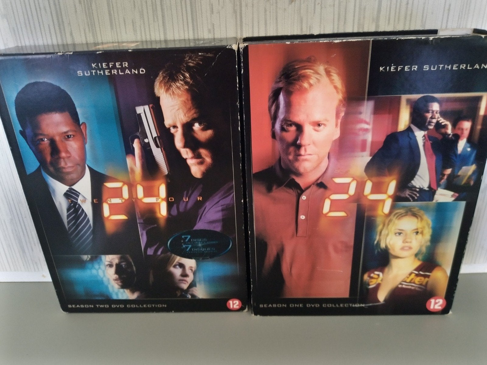 2 dvd boxen , seizoen 1 en 2 , alles 10 euro of bod, Ophalen, Seizoen 1
