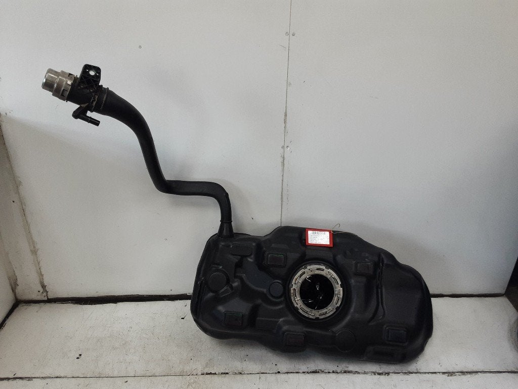 BRANDSTOFTANK Fiat Tipo (356H / 357H) (52062578), FCA Germany GmbH, Gebruikt, IPC D1-09 Bahnhofsplatz
65423  Rüsselsheim am Main, DE
