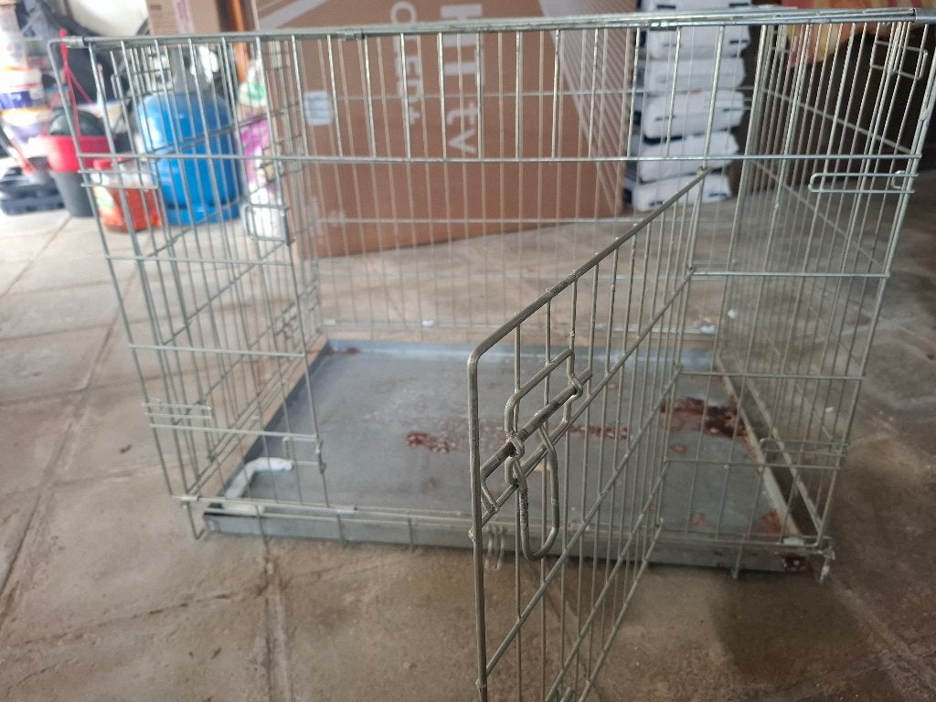 Cage pour chien, Enlèvement, Utilisé