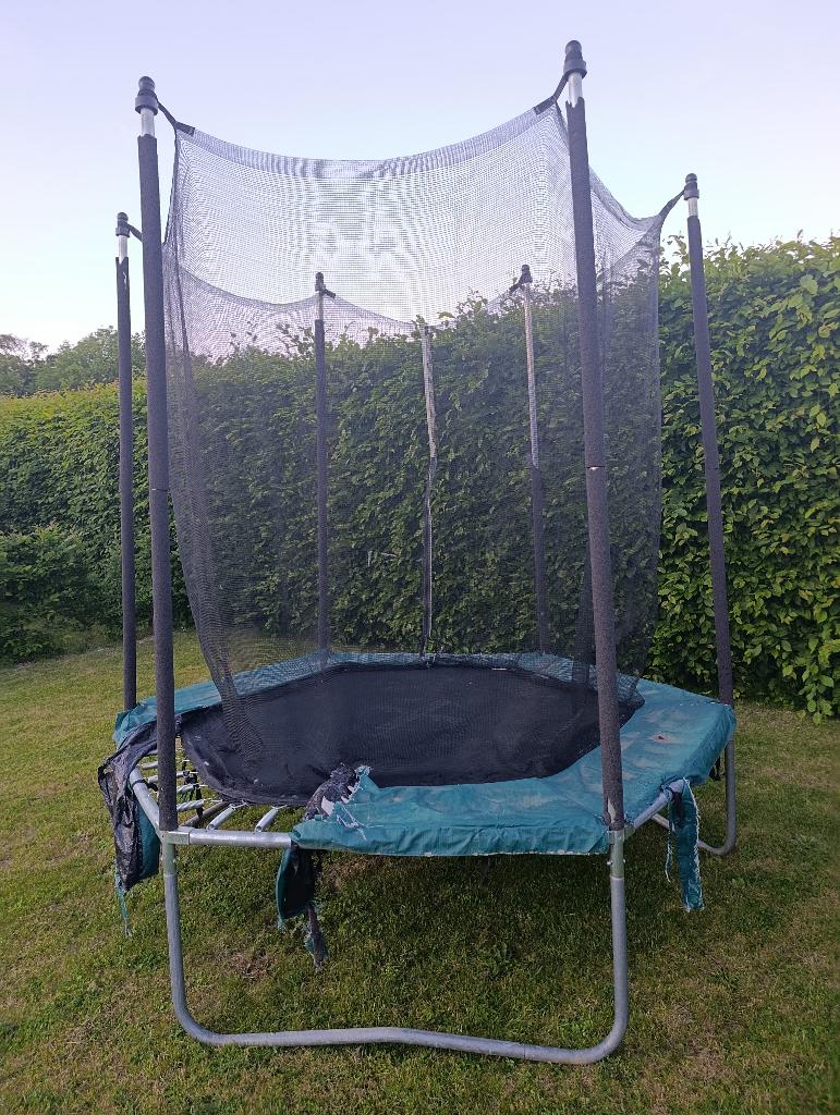 Trampoline, Enfants & Bébés, Jouets | Extérieur | Trampolines, Enlèvement, Utilisé