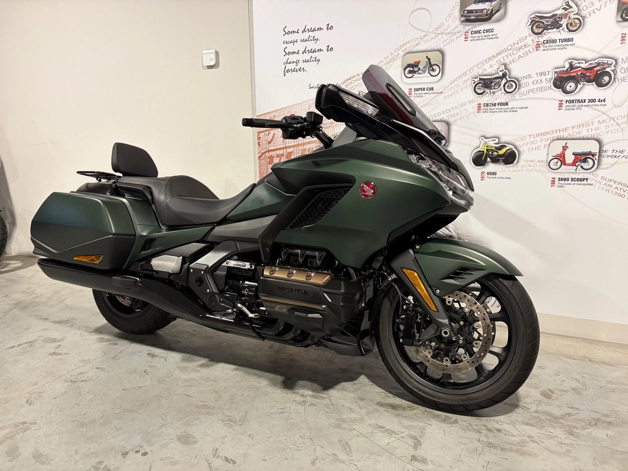 Honda GL 1800 Goldwing DCT bagger mer Remus uitlaten, Motos, Tourisme, Entreprise, Plus de 35 kW, 1800 cm³