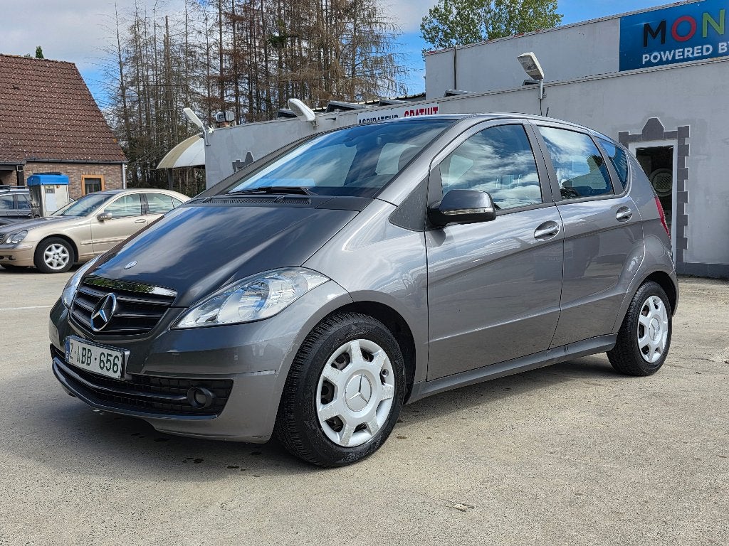 Mercedes-Benz Klasse A150 Automatique, Autos, Phares directionnels, Achat, Noir, 5 portes