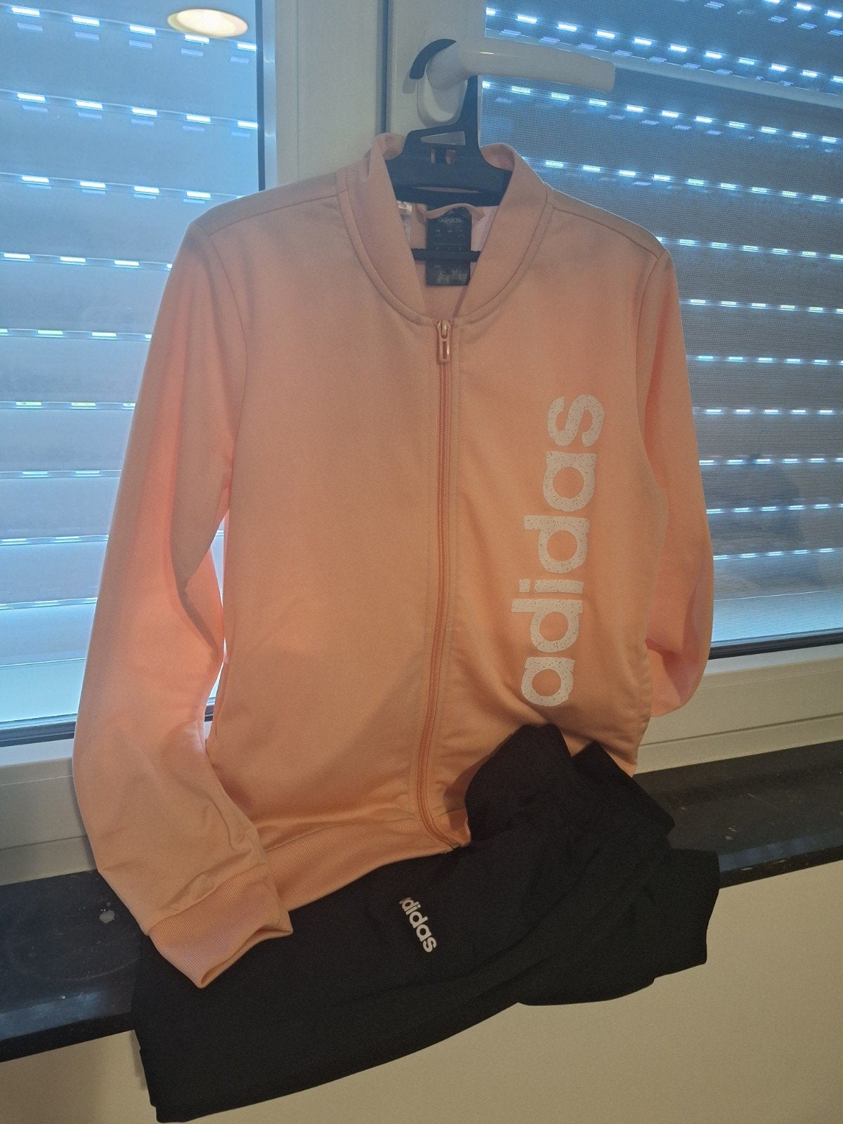 ensemble Adidas fille 12 13 ans, Vêtements | Hommes, Vêtements Homme Autre, Enlèvement