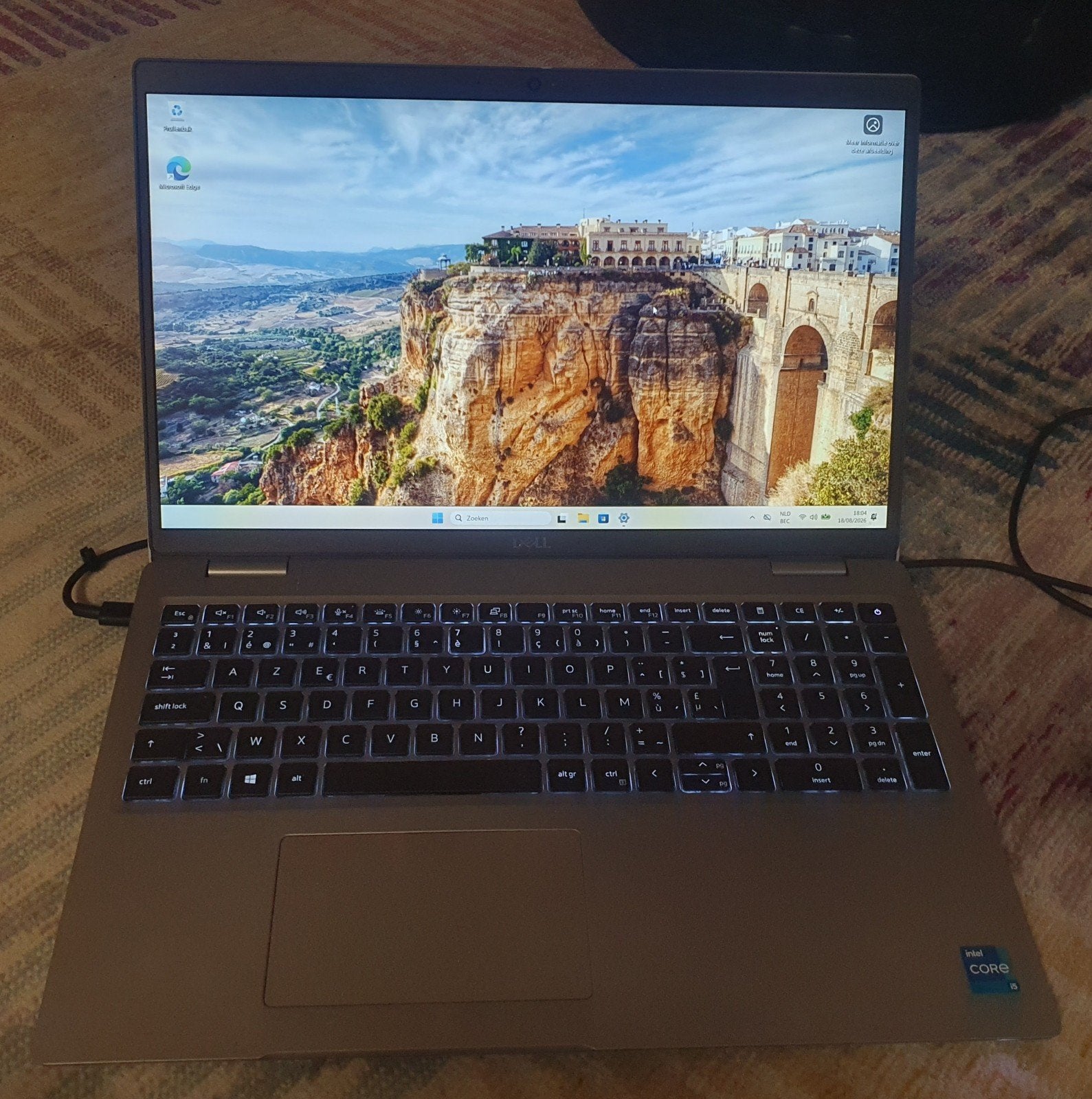 Dell Latitude 5520 - i5 11e génération - 16 Go de RAM - SSD, Informatique & Logiciels, Enlèvement ou Envoi, SSD