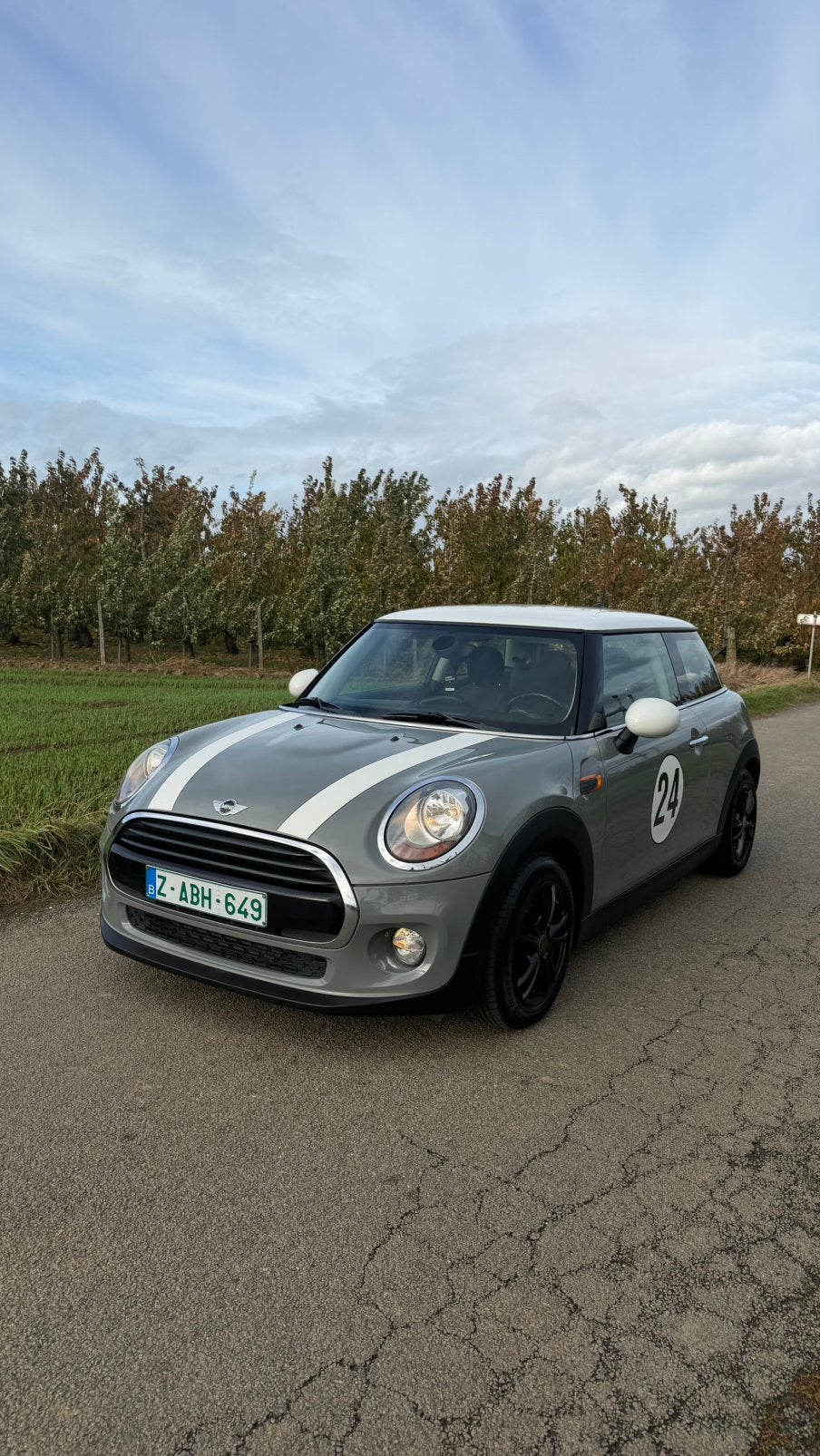 Mini Cooper - 2016 -essence -Carplay - pret a immatriculier, Autos, Argent ou Gris, Achat, Euro 6, Volant multifonction