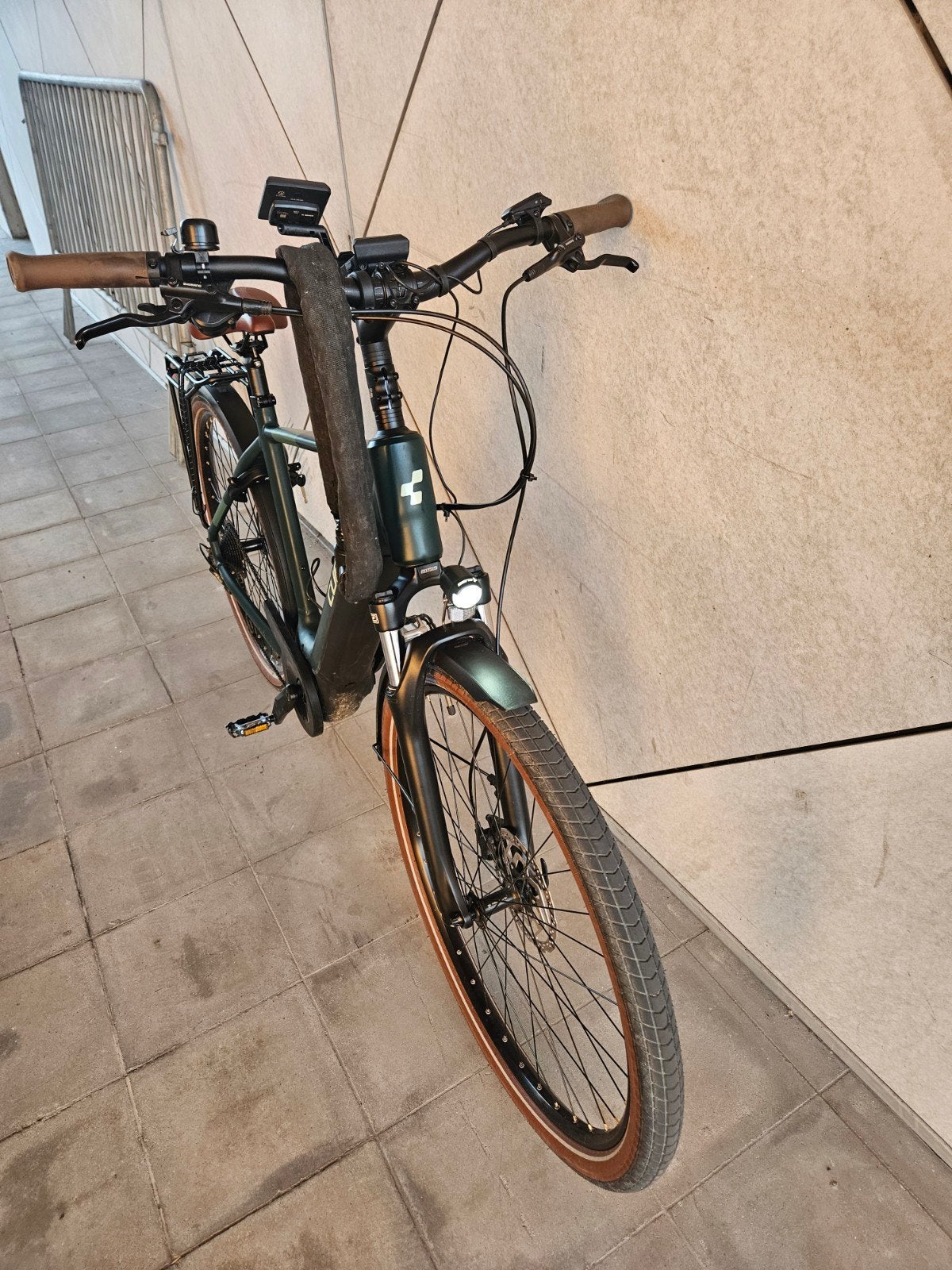 Cube Touring hybrid one slecht 1900km!!!, Enlèvement