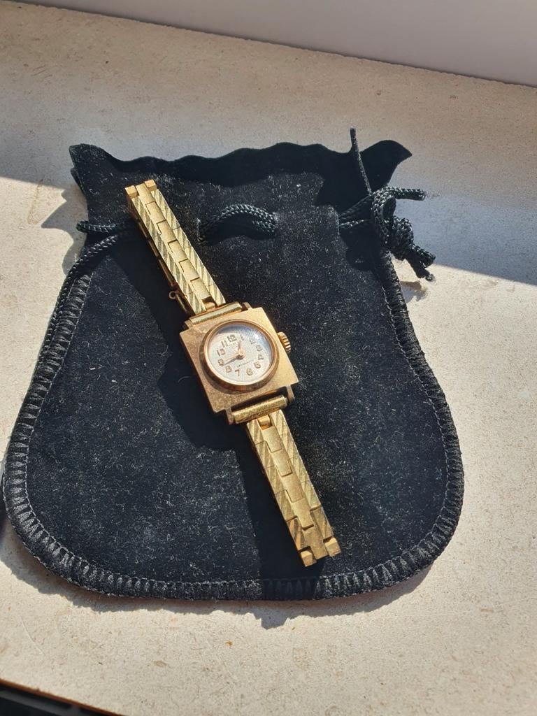 Damesuurwerk mortima jewels 17, Enlèvement, Or, Or