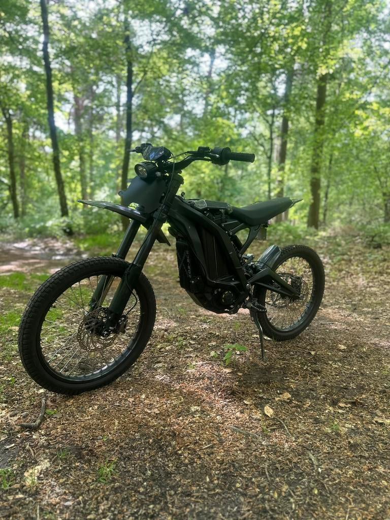 Surron lightbee, Fietsen en Brommers, Ophalen, Zo goed als nieuw