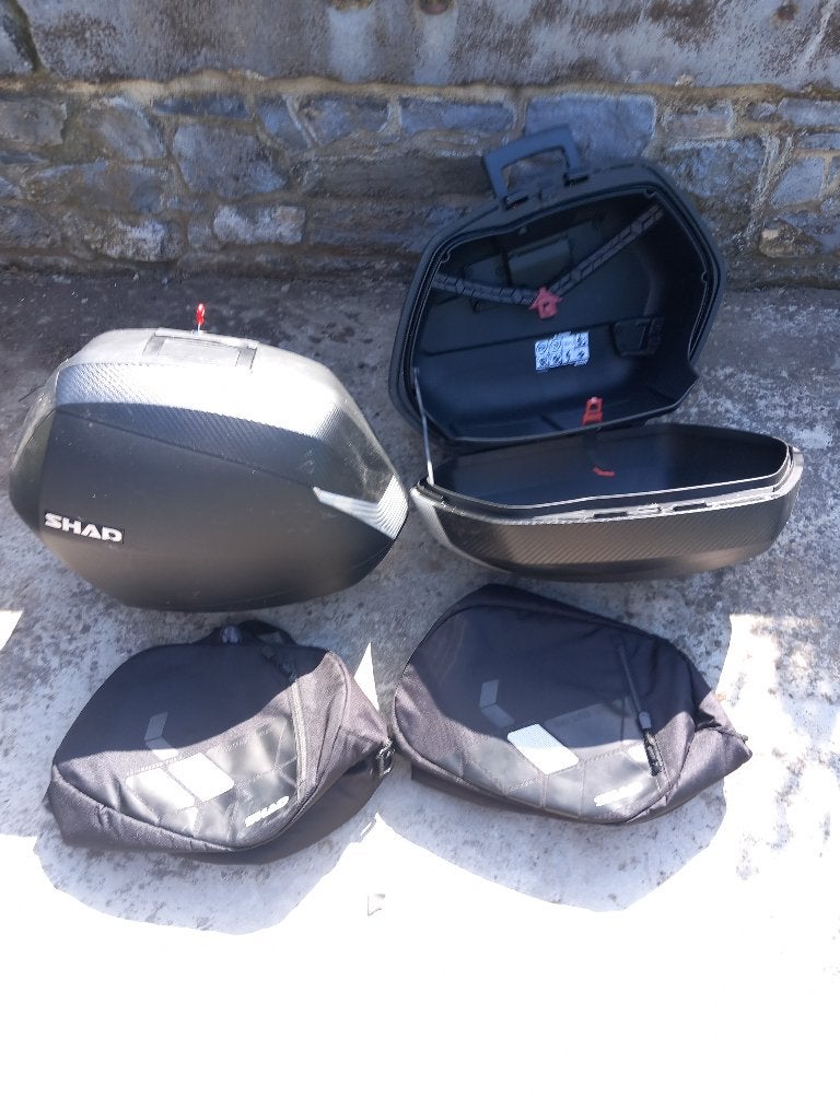 Side cases Shad + 2 sacoches intérieures, Motos, Accessoires | Valises & Sacs, Enlèvement, Comme neuf