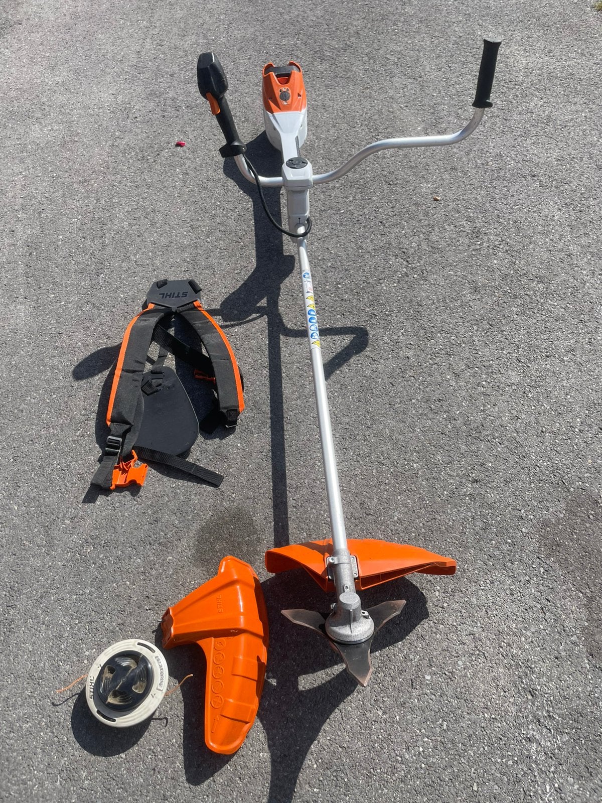 Stihl FSA 200 Accu bosmaaier. Garantie tot 6/2028, Tuin en Terras, Ophalen, Zo goed als nieuw, Accu