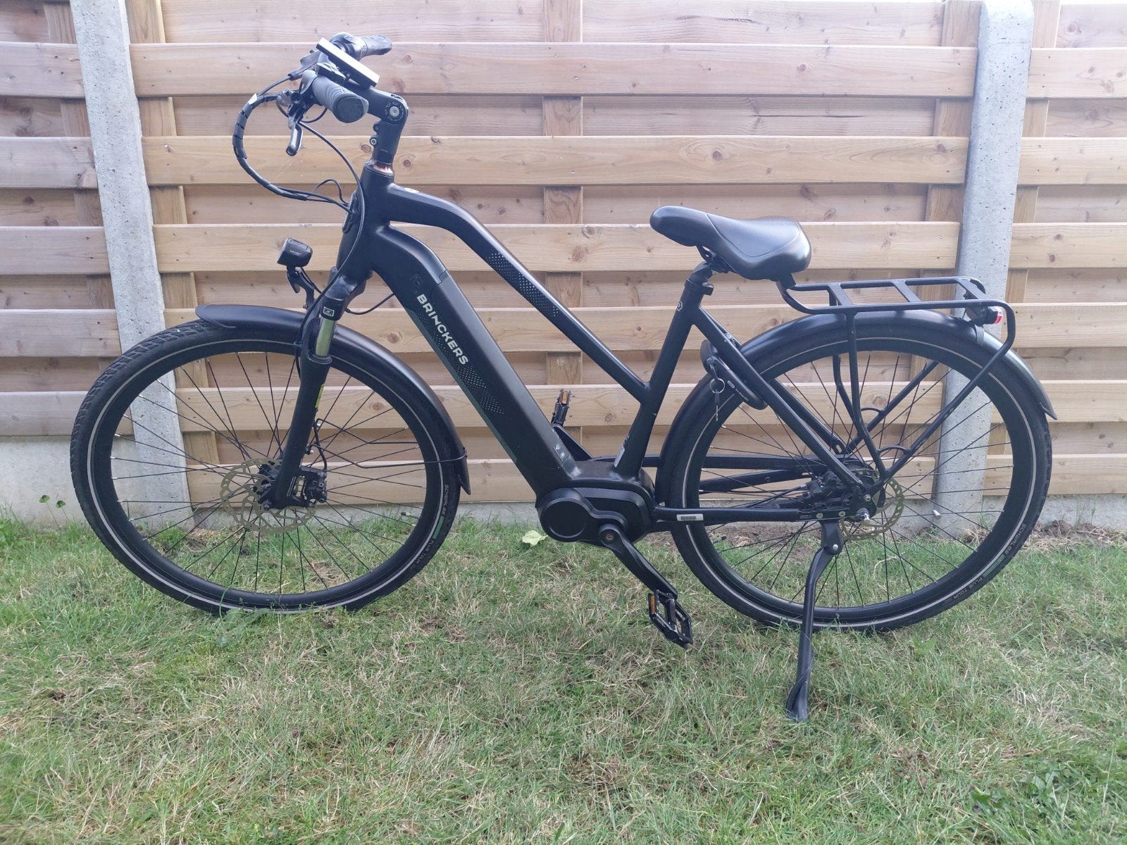 Brinckers elektrische fiets middenmotor weinig kilometers, Fietsen en Brommers, Elektrische fietsen, Zo goed als nieuw, Ophalen