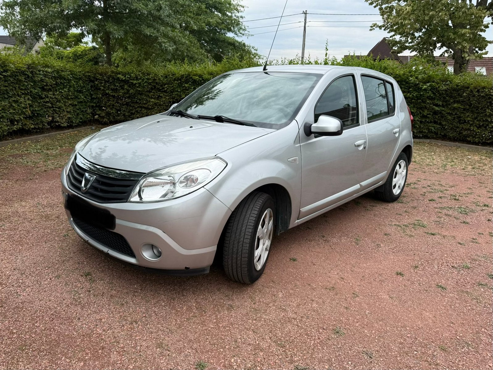 Dacia Sandero 1.2 benzine euro 5 GEKEURD, Auto's, Dacia, Particulier, Sandero, Isofix, Benzine, Euro 5, Ophalen