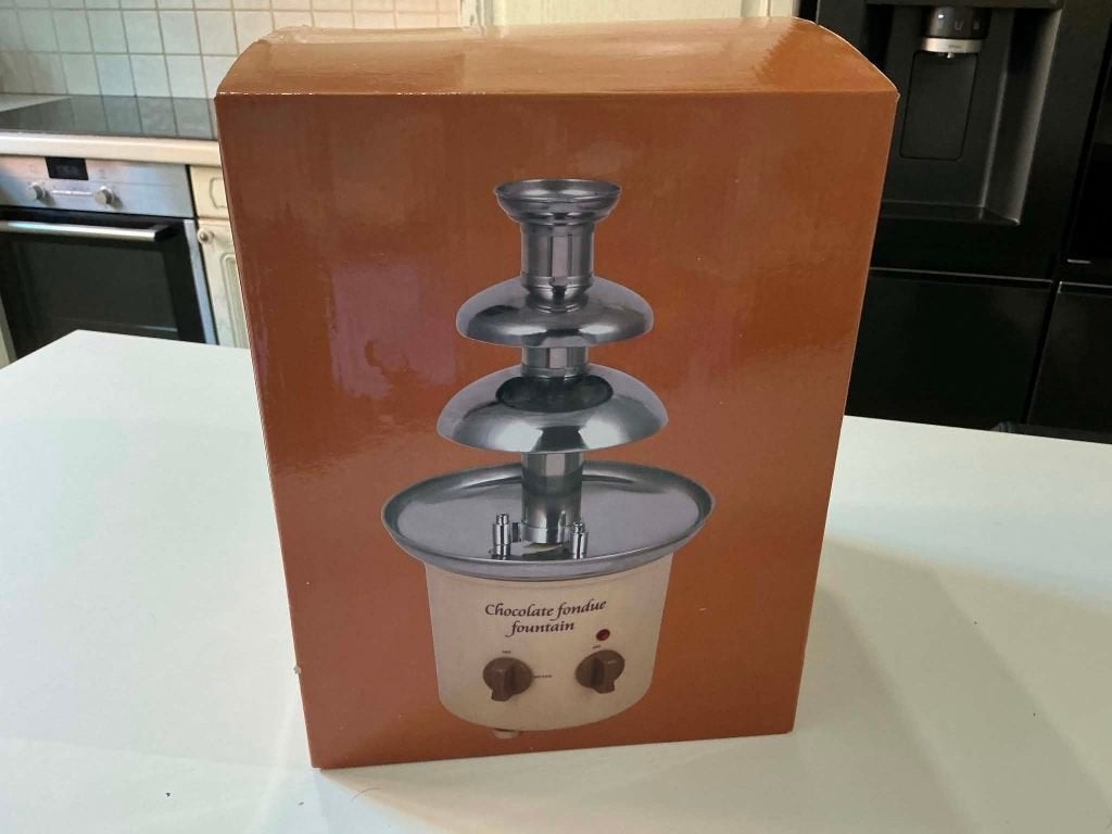 chocolade fontijn voor chocolade fondeu., Overige typen, Ophalen, Zo goed als nieuw