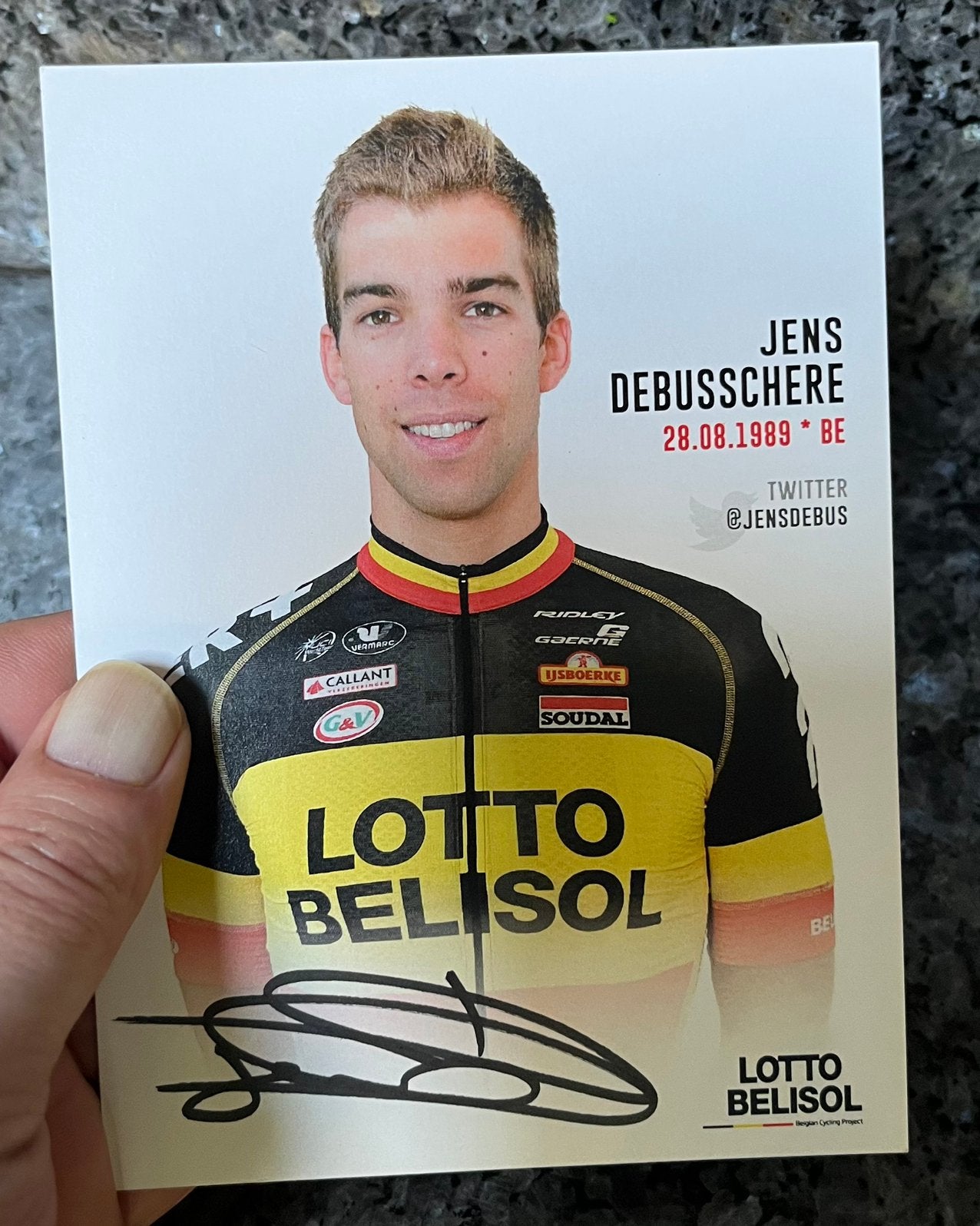 Le cycliste Jens Debusschere champion de Belgique, Enlèvement, Comme neuf