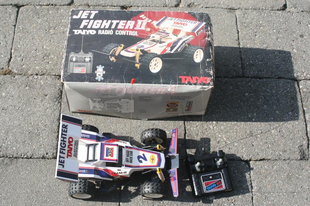 radio gestuurde auto taiyo jet fighter II (jaren 70), Ophalen of Verzenden, Zo goed als nieuw, Overige typen, Auto offroad