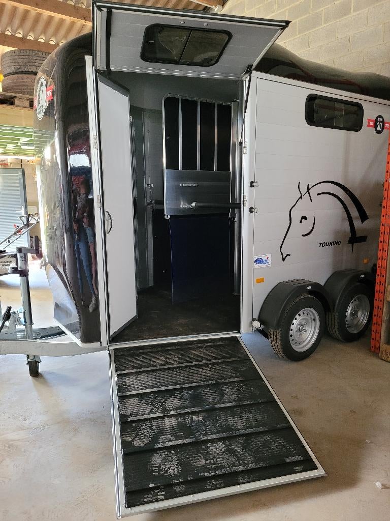 Van 2 chv cheval liberté pont avant, Animaux & Accessoires, Enlèvement, Neuf, Aluminium, Remorque 2 chevaux