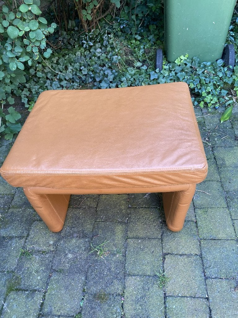 voetbankje in leder, design, Ophalen, Minder dan 75 cm, Zo goed als nieuw, Modern