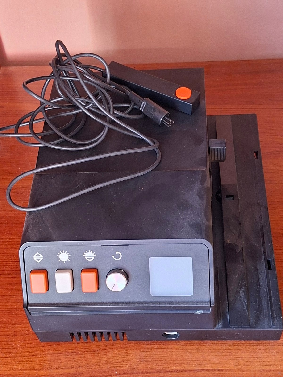 Diaprojector inclusief statief en scherm, Ophalen