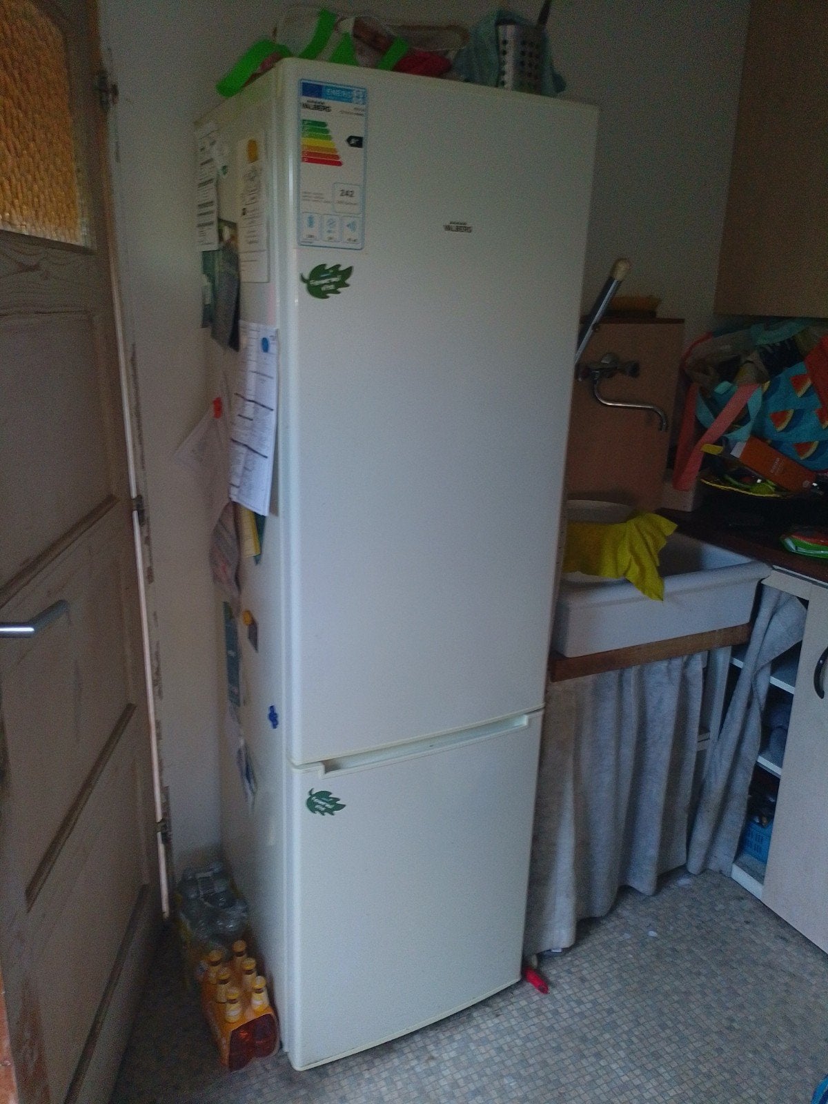 frigo congélateur  A +, Electroménager, Enlèvement, Comme neuf, Avec congélateur séparé, Classe énergétique A ou plus économe