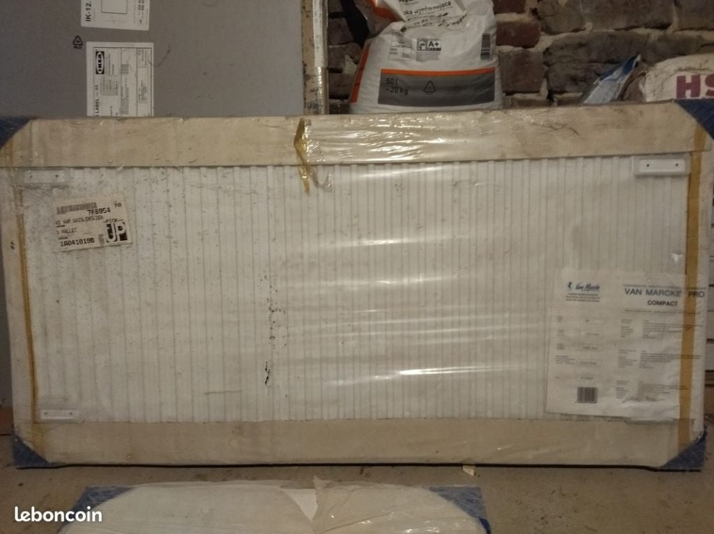 Lot de trois radiateurs Van Marcke Compact, Bricolage & Construction, Chauffage & Radiateurs, Comme neuf, Radiateur, 800 watts ou plus