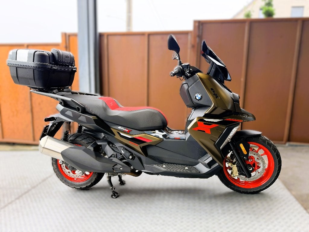 C400X Robuust ABS 2026 1300 km GAR 2029, Motoren, 400 cc, Scooter, Nieuw, Bedrijf