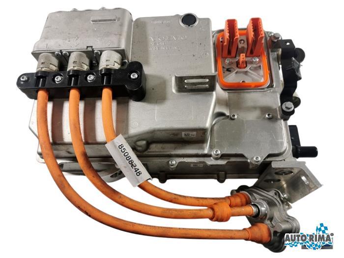 Inverter van een Volvo XC40, Gebruikt, -, -, Ophalen of Verzenden