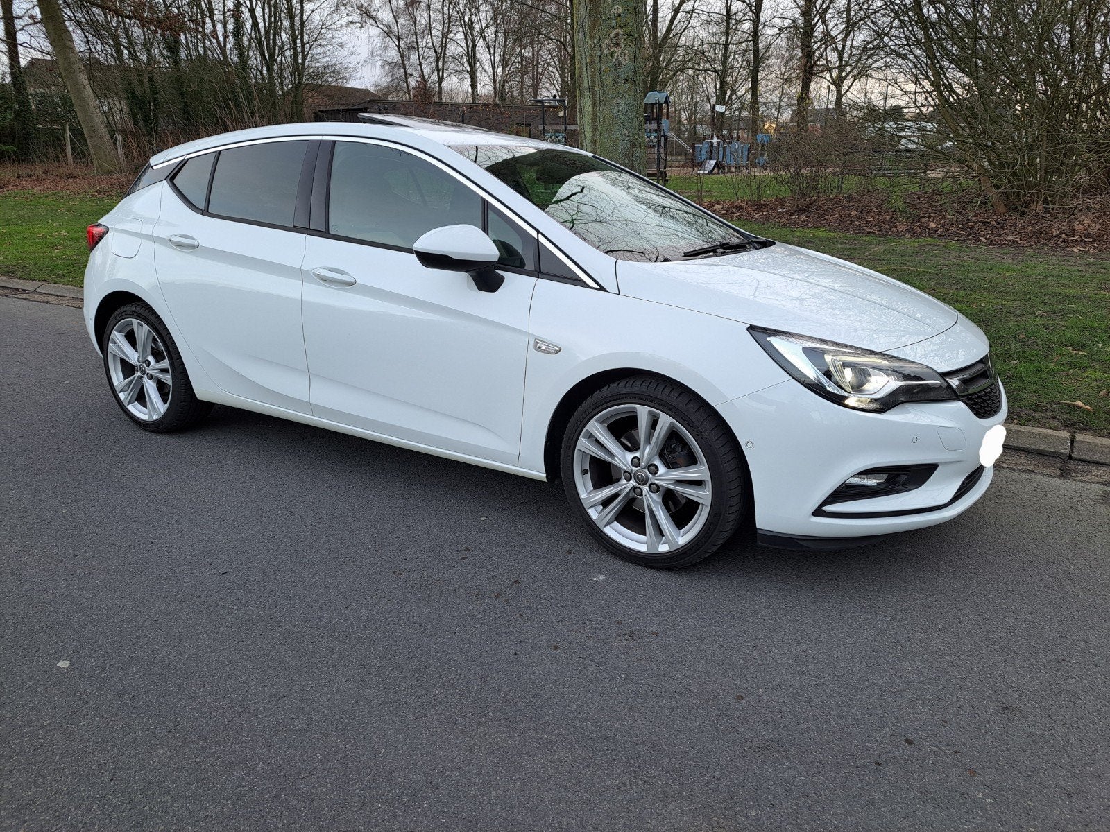 Opel Astra Sport 1.6 Benzine ( 200 pk ) Van 12/2017. Euro 6B, Voorwielaandrijving, Dealer onderhouden, 4 cilinders, 1600 cc