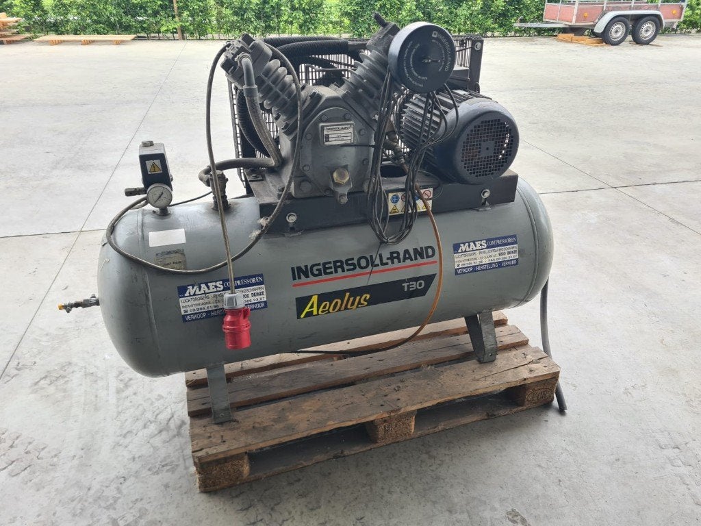 Compressor Ingersoll Rand, Ophalen
