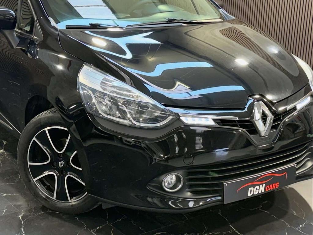 Renault Clio Clio 1.2i Life (bj 2016), Auto's, Stof, Gebruikt, 4 cilinders, Zwart