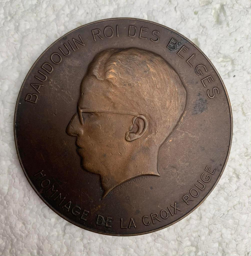 Medaille, penning Croix Rouge, Baudouin Roi des Belges, Collections, Enlèvement ou Envoi, Utilisé, Autres types