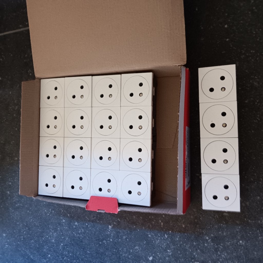 Legrand Mosaik link contactdoos, Doe-het-zelf en Bouw, Ophalen, Nieuw, Overige merken, Stopcontact