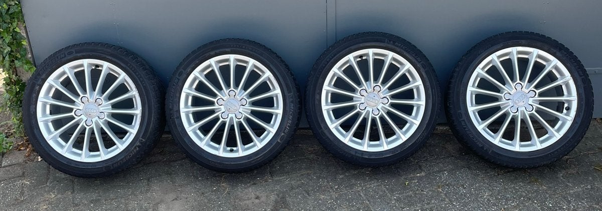 5x112 originele 17inch audi velgen met winterbanden, Auto-onderdelen, Banden en Velgen, Ophalen, Gebruikt, Velg(en), 17 inch