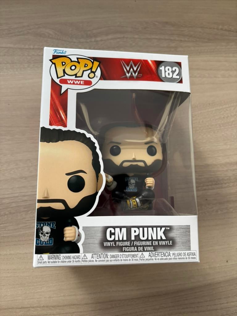 Funko Pop! WWE #182 – CM Punk sitting, Ophalen of Verzenden