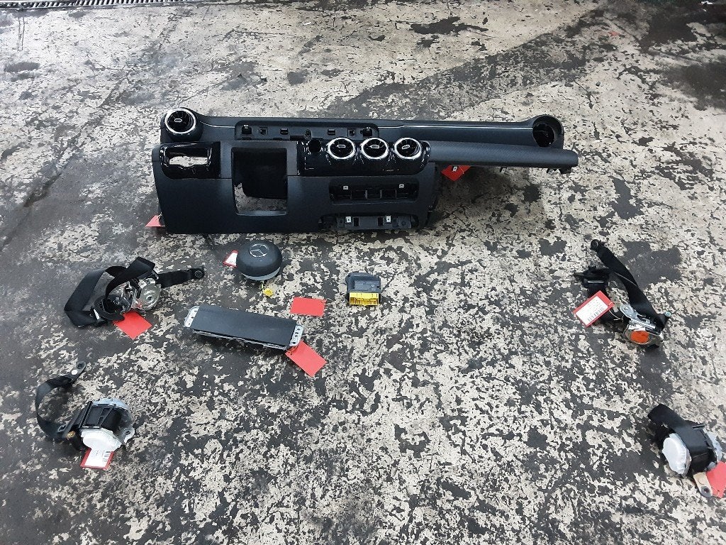 AIRBAG ENSEMBLE Mercedes-Benz A Limousine (177.1), Mercedes-Benz, Utilisé, Dialog.mb@mercedes-benz.com, Mercedes-Benz AG