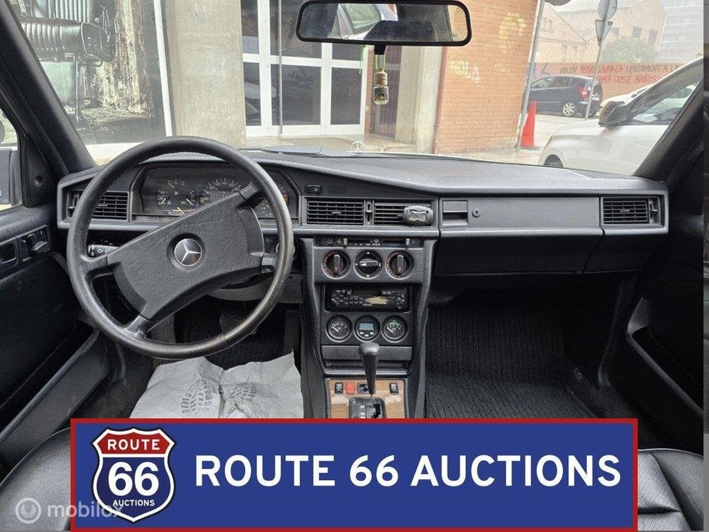 Mercedes-Benz 190 E 2.5-16 | 1989 | Route 66 Auctions, Zwart, Mercedes-Benz, Bedrijf, Handgeschakeld