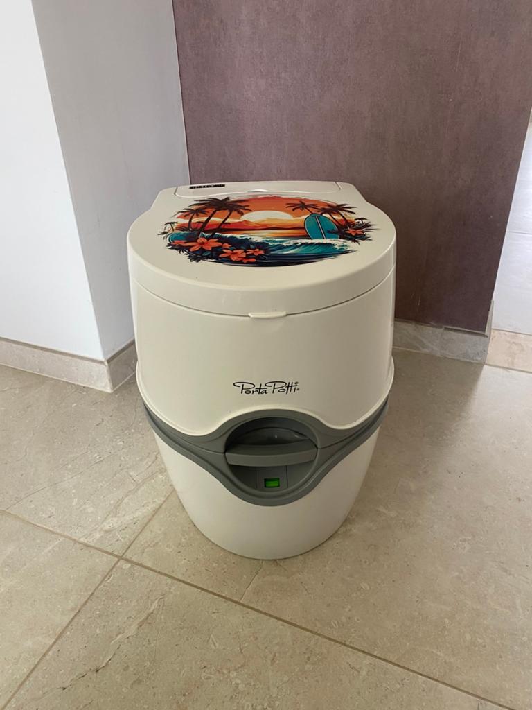 Chemisch toilet, Ophalen, Zo goed als nieuw