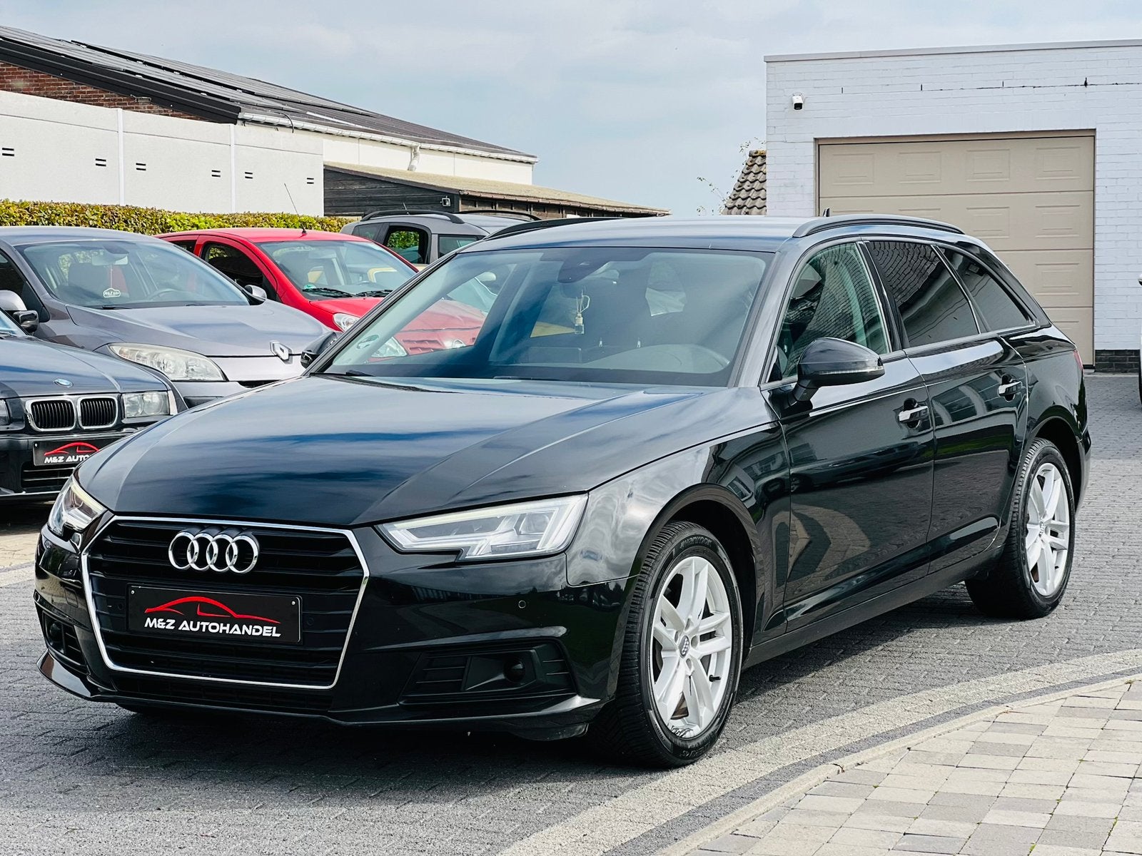 Audi A4 Avant 2.0i G-Tron * AUTOMAAT * MATRIX LIGHT, Auto's, Automaat, Euro 6, A4, Zwart