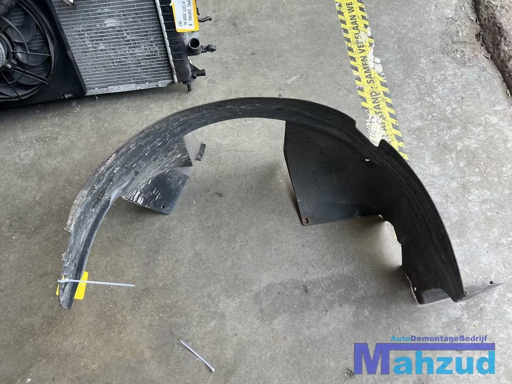 CITROEN BERLINGO rechts voor modderkuip wielkuip 2002-2008, Autos : Pièces & Accessoires, Citroën, Stellantis N.V., Utilisé, Droite